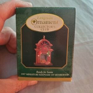 Hallmark Keepsake Minature "Ready for Santa" Ornament.